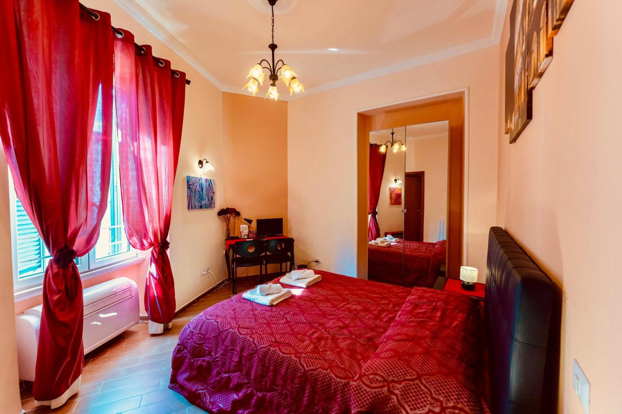 Miclad Colosseum Guest House Rome Bagian luar foto