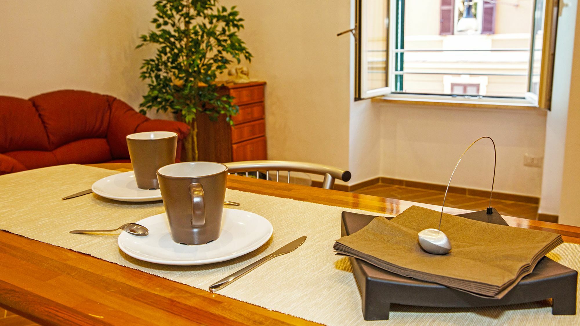 Miclad Colosseum Guest House Rome Bagian luar foto